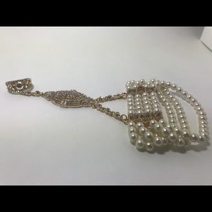 Diamond and pearls bracelet!!!!